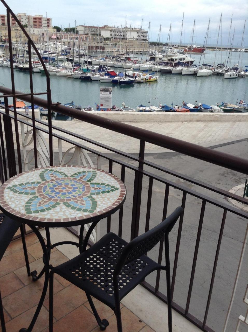 B&B Al Porto ビシェーリエ エクステリア 写真