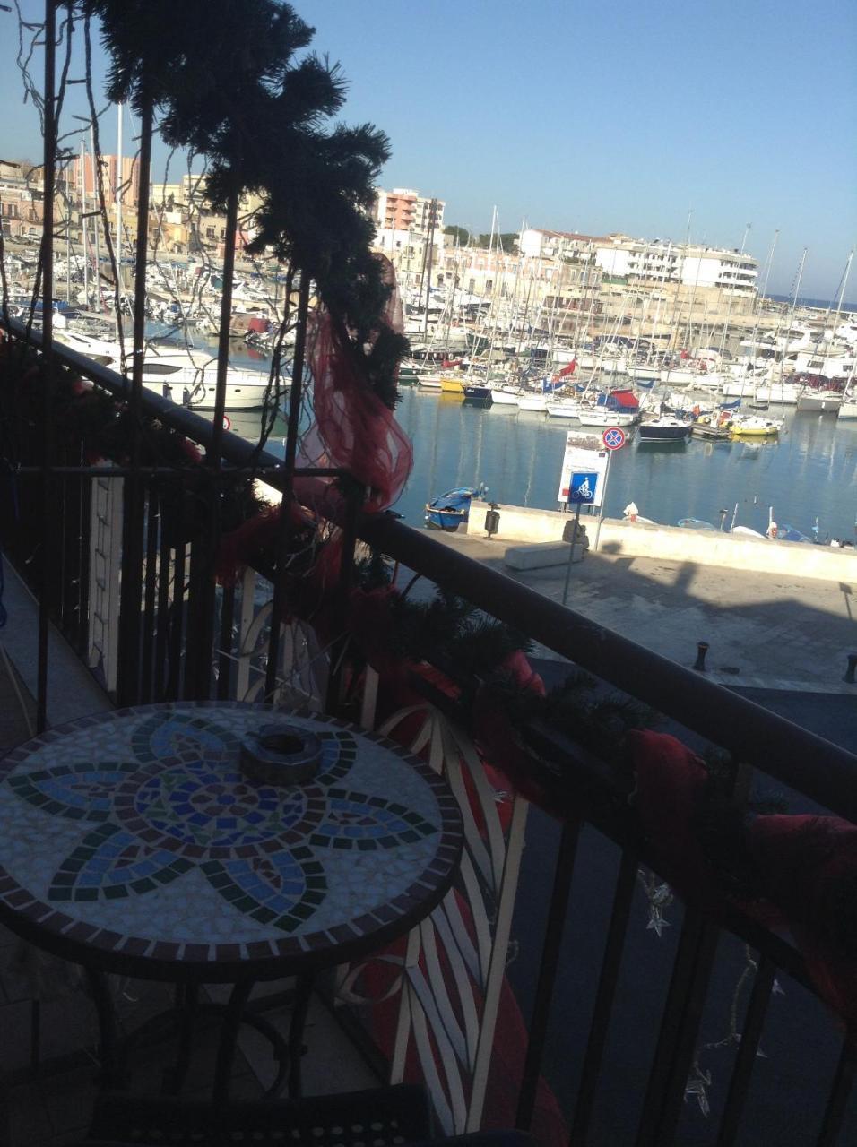 B&B Al Porto ビシェーリエ エクステリア 写真